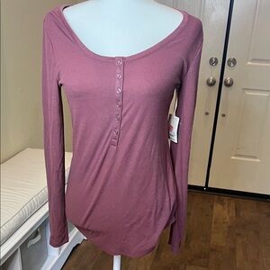 a.n.a Women's Dusty Rose Long Sleeve Top